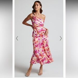 SHOWPO MIDI DRESS ONE SHOULDER RUCHED SATIN DRESS IN PINK FLORAL